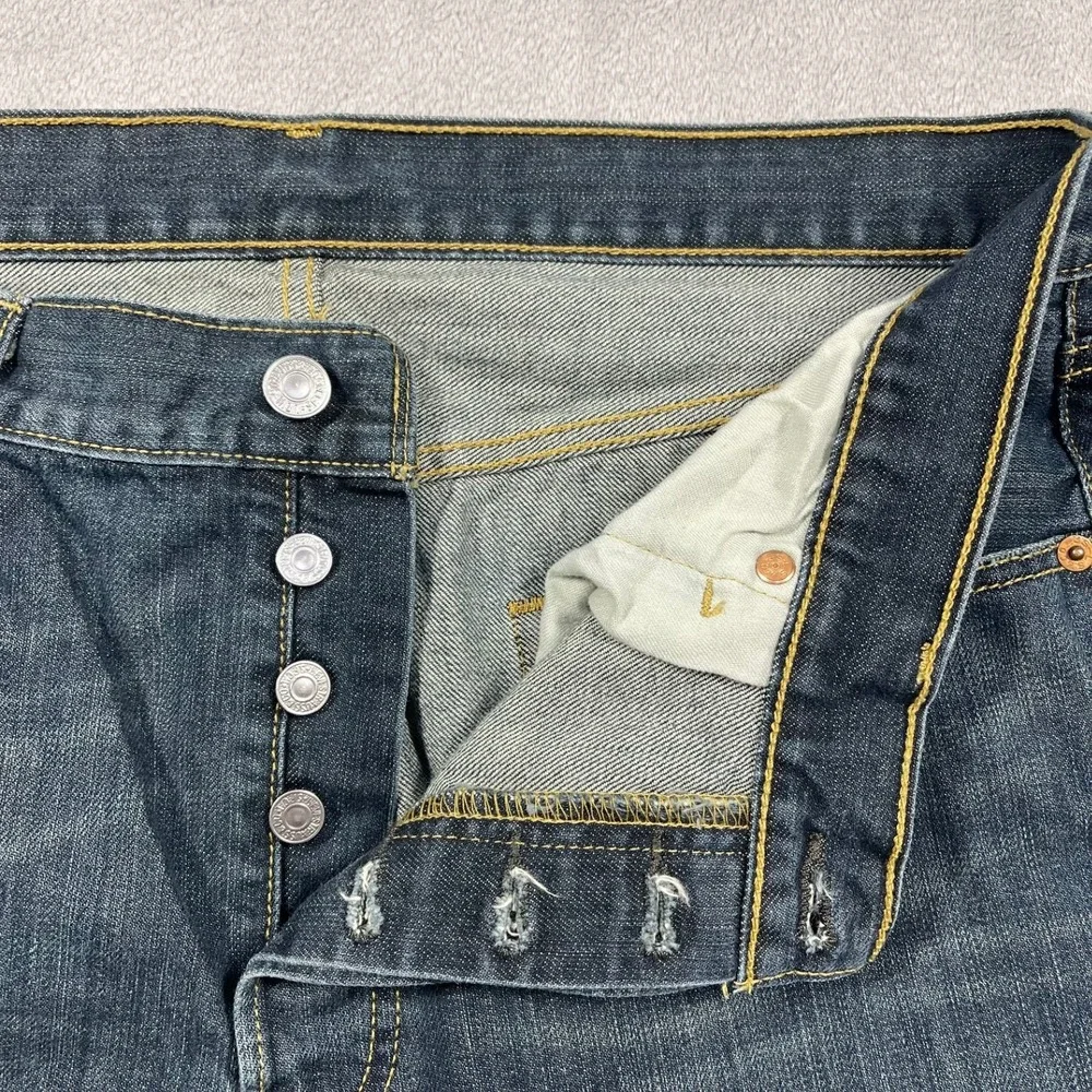 Levi's 501 Jeans Mens 34(33)x34(32) Dark Wash Straight Leg Button‎ Fly Denim